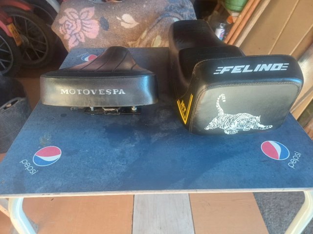 Vespino .Asiento Moto MOTOVESPA Scooter Negro