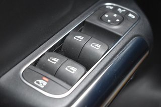 Mercedes Clase B B180D ADVANTAGE 2.0D