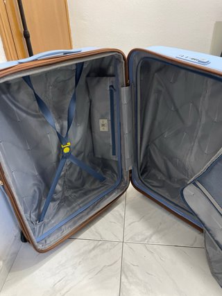 Maleta Delsey Azul y Dorada