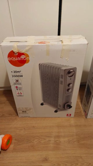 Radiador Aceite Equation 2000W <20m²