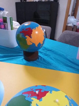 Globo Terráqueo Montessori