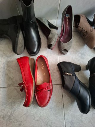 Lote 5 calzados Piel mujer Talla 37 por 20€