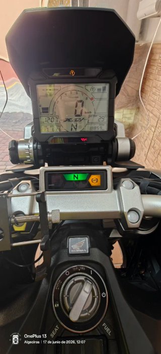 Honda X-ADV 750cc Gris