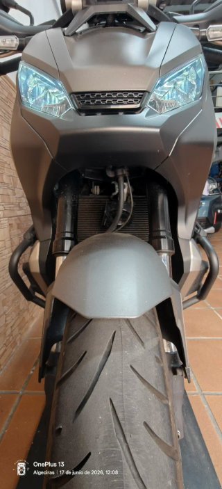 Honda X-ADV 750cc Gris