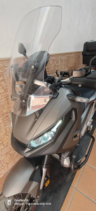 Honda X-ADV 750cc Gris