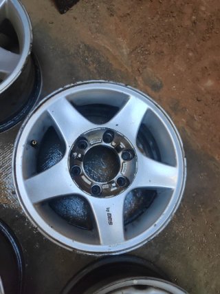 Llantas BBS Nissan Terrano2 15"
