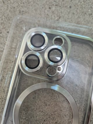 218 Fundas iPhone 16 Pro MagSafe | Lote
