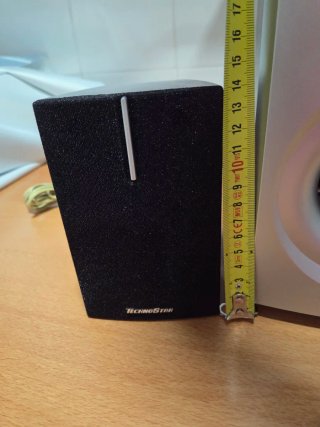 Subwoofer y Altavoces TechnoStar