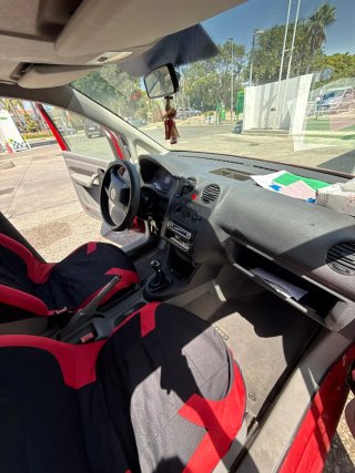 Volkswagen Caddy 2004