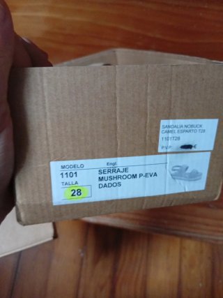 Sandalias niña ante nuevas, número 28 en piel ante