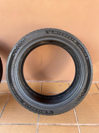2x Neumáticos Michelin PS5 215/45ZR18 93Y