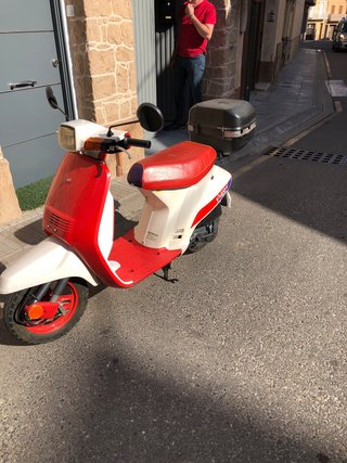 Honda Vision 49cc funcionando. Dada de baja .