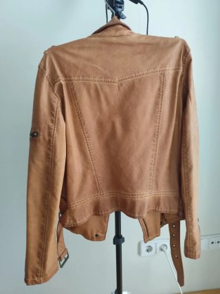 Cazadora Zara Marrón Talla M