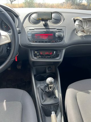 SEAT Ibiza 2011 1.4i 85CV 95.000KM