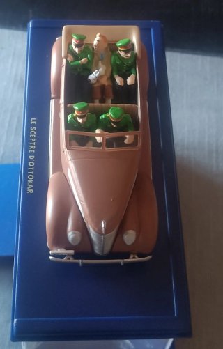 Tintín Coche 1/43 34 Ford V8 descapotable