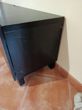 Mueble TV negro 3 puertas