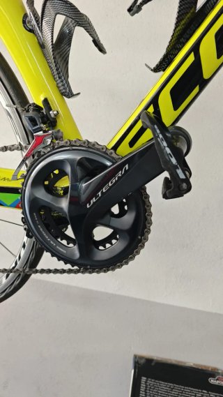 Bicicleta Scott Foil Carbono