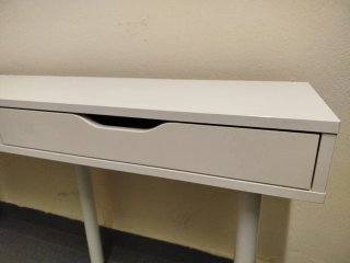 Mesa consola blanca con cajones o Mesa de estudio