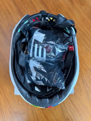 MET Trenta 3K Carbon Pogacar Edition