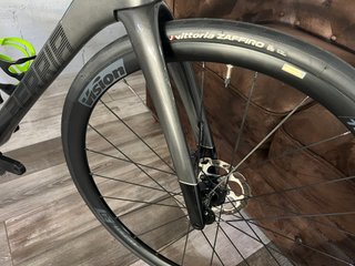 BERRIA BELADOR CARBON 105 G5703