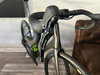 BERRIA BELADOR CARBON 105 G5703