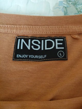 Camiseta Inside manga larga marrón