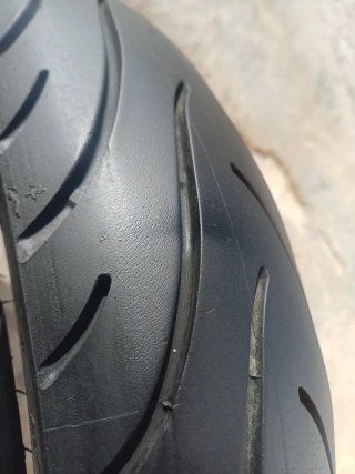 Juego Michelin Pilot Street 100/80-17 y 130/70-17
