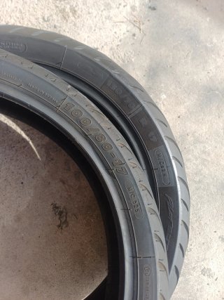 Juego Michelin Pilot Street 100/80-17 y 130/70-17