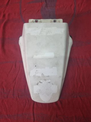 Derbi Senda lote de tapas chapas carenado