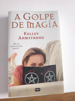Libro a GOLPE DE MAGIA
