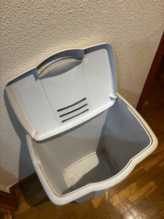 Cesto de ropa Curver blanco