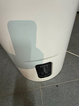 Calentador Ariston LYDOS Negro/Blanco ROTO REPARAR