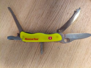 Navaja Victorinox Rescue Tool