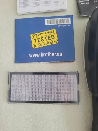 Sistema di etichettatura Brother P-touch 1000