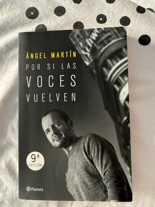 Libro por si las voces vuelven