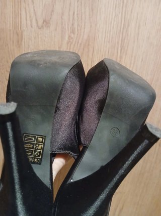 Tacones negros Labot Talla 38
