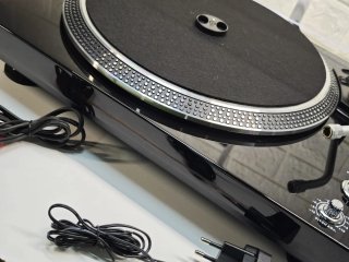 Tocadiscos Vinilo Negro Vintage con Preamp