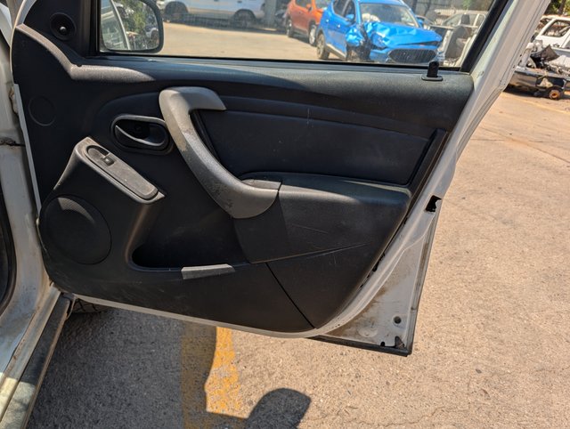 DESPIECE COMPLETO DE DACIA DUSTER 4X2