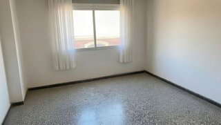 Piso en venta en El Grau en Valencia