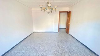Piso en venta en El Grau en Valencia