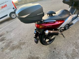 Yamaha TMAX 500 Negra y Roja