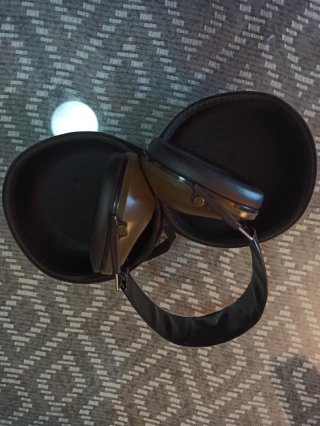 Cascos Protección Auditiva con Estuche