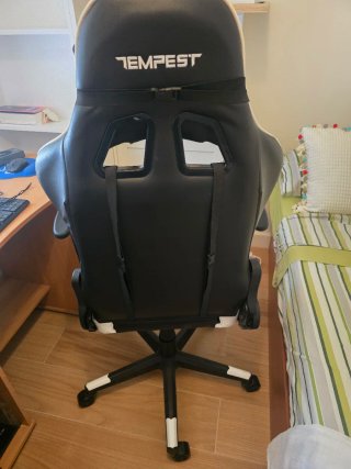Silla Gaming Tempest F95 Blanca y Negra