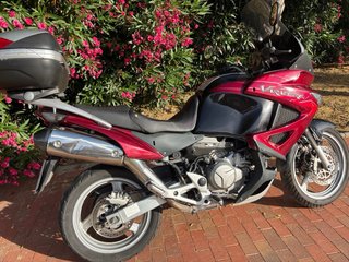 Honda Varadero XL 1000 V - Moto Aventura