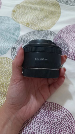 Canon EF 50mm f/1.8 STM