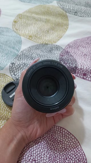 Canon EF 50mm f/1.8 STM