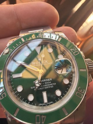 Rolex Submariner Hulk Verde zaffiro
