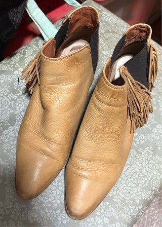 Botines Zara con flecos