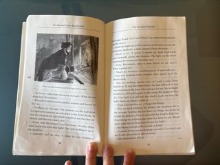 Oxford Bookworms Library: Stage 4: The Hound of...