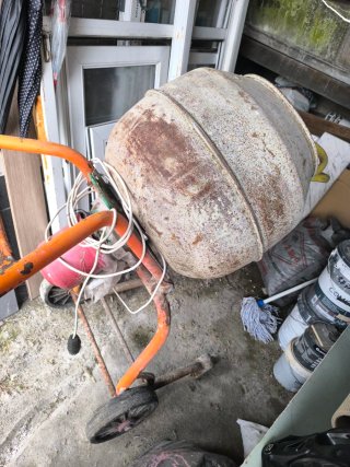 Hormigonera 220v